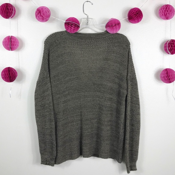 AEO Don’t Ask Why Front Cut-Out V-Neck Sweater OS - Picture 2 of 6